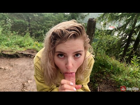 ❤️ Vajza gëlltitet sperma pas një blowjob publike - Eva Elfi ❤❌ Video porno tek ne ❌❤